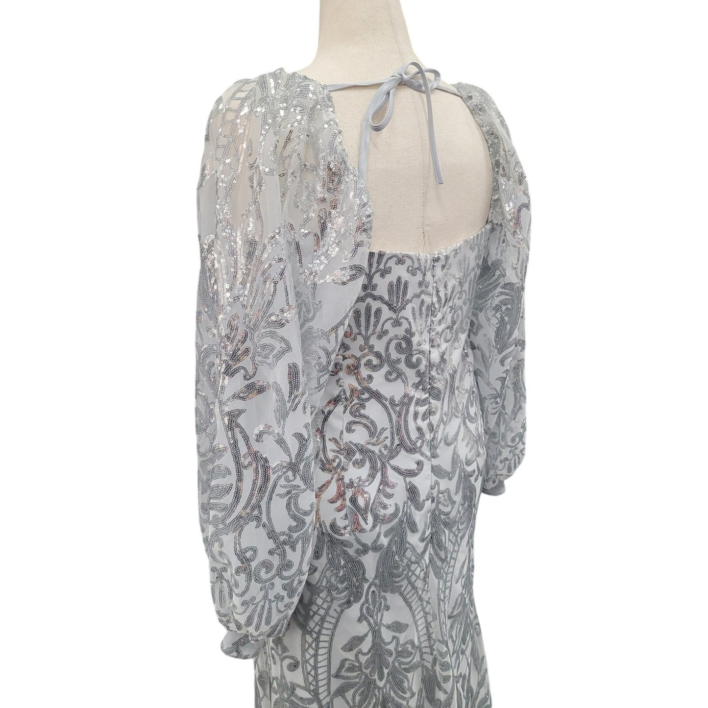 Long Sleeved Patterned Sequin Gown Size 16 XL