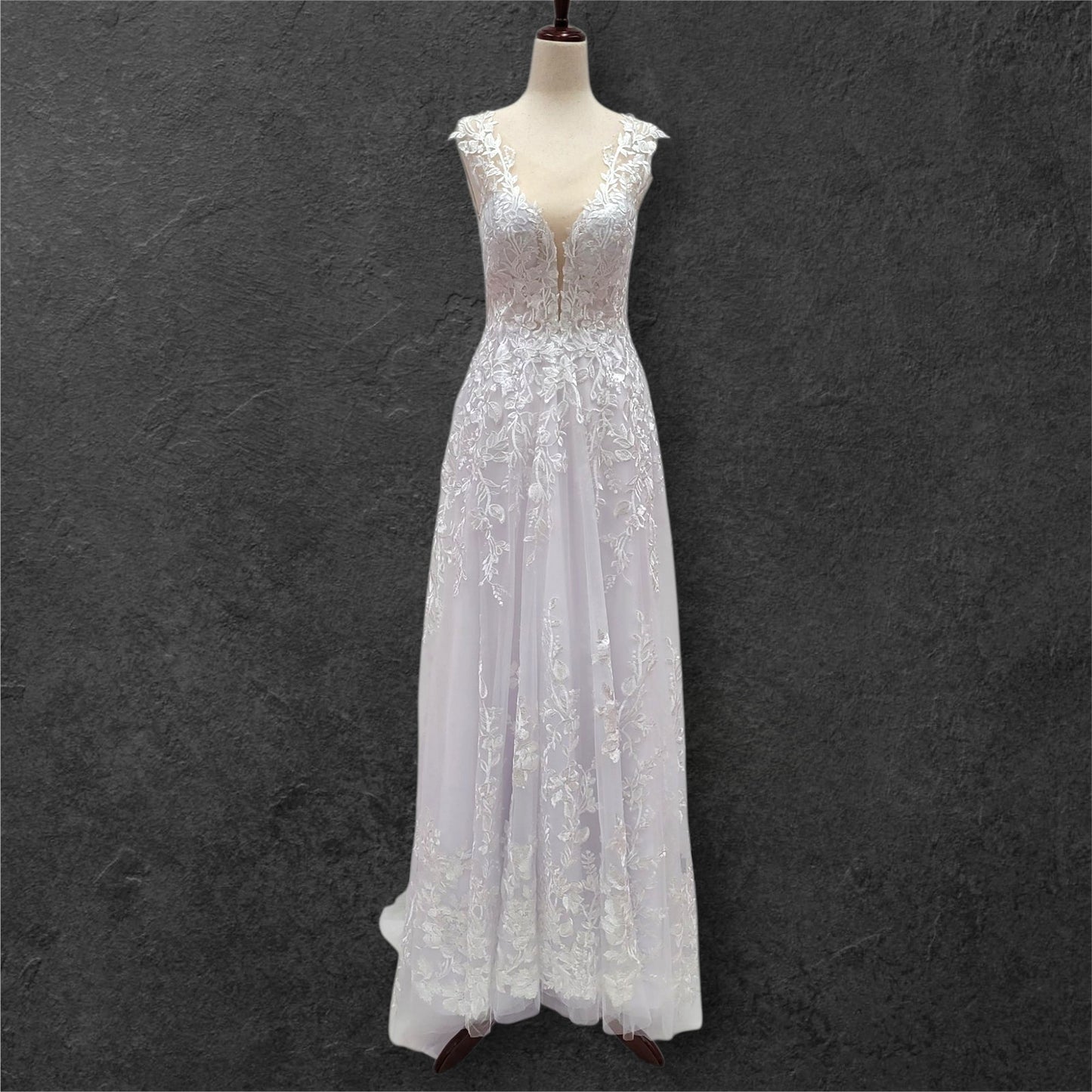 Cap Sleeve Chiffon Wedding Dress with Detailed Bodice