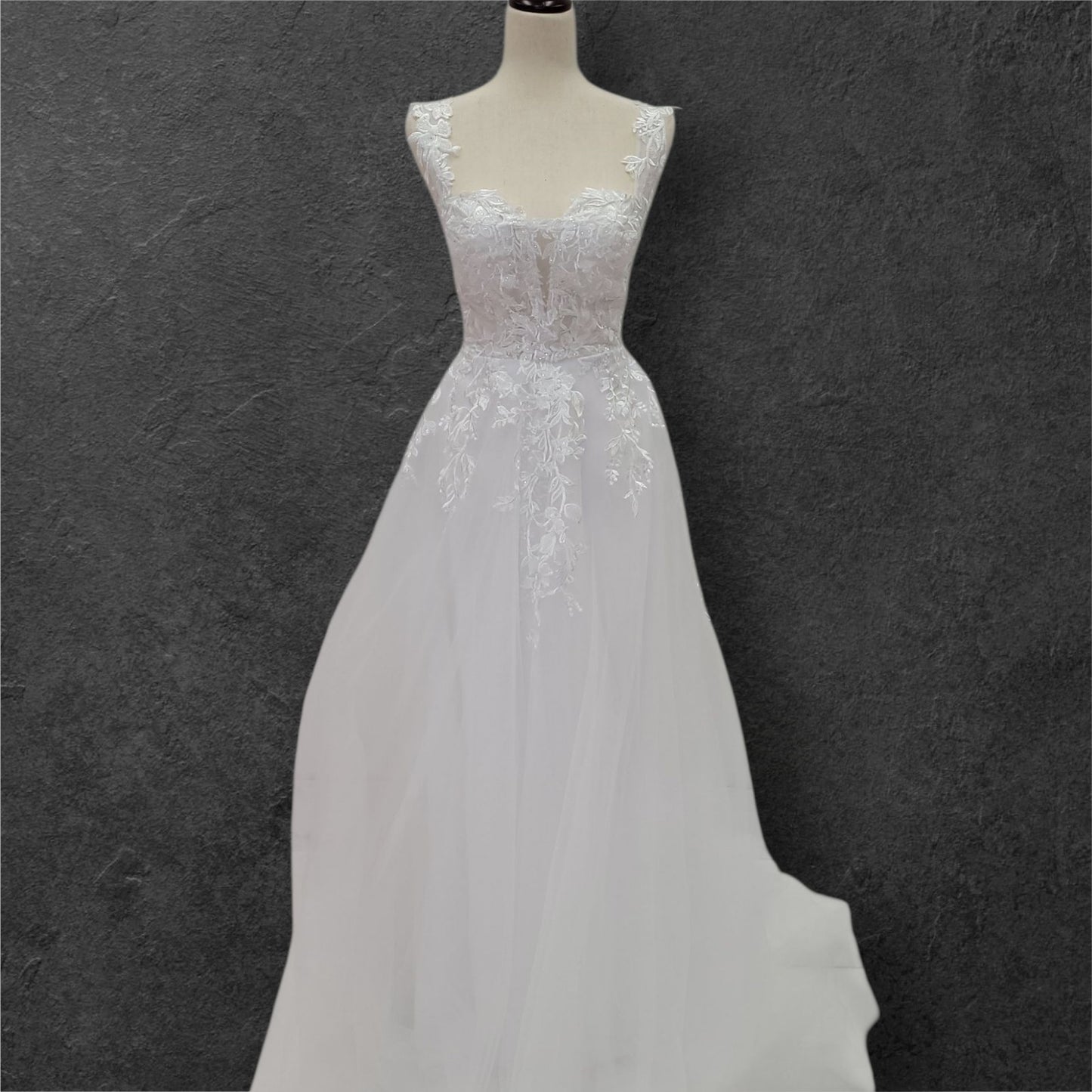 A Line Tulle Wedding Dress with Wide Sweetheart Neckline