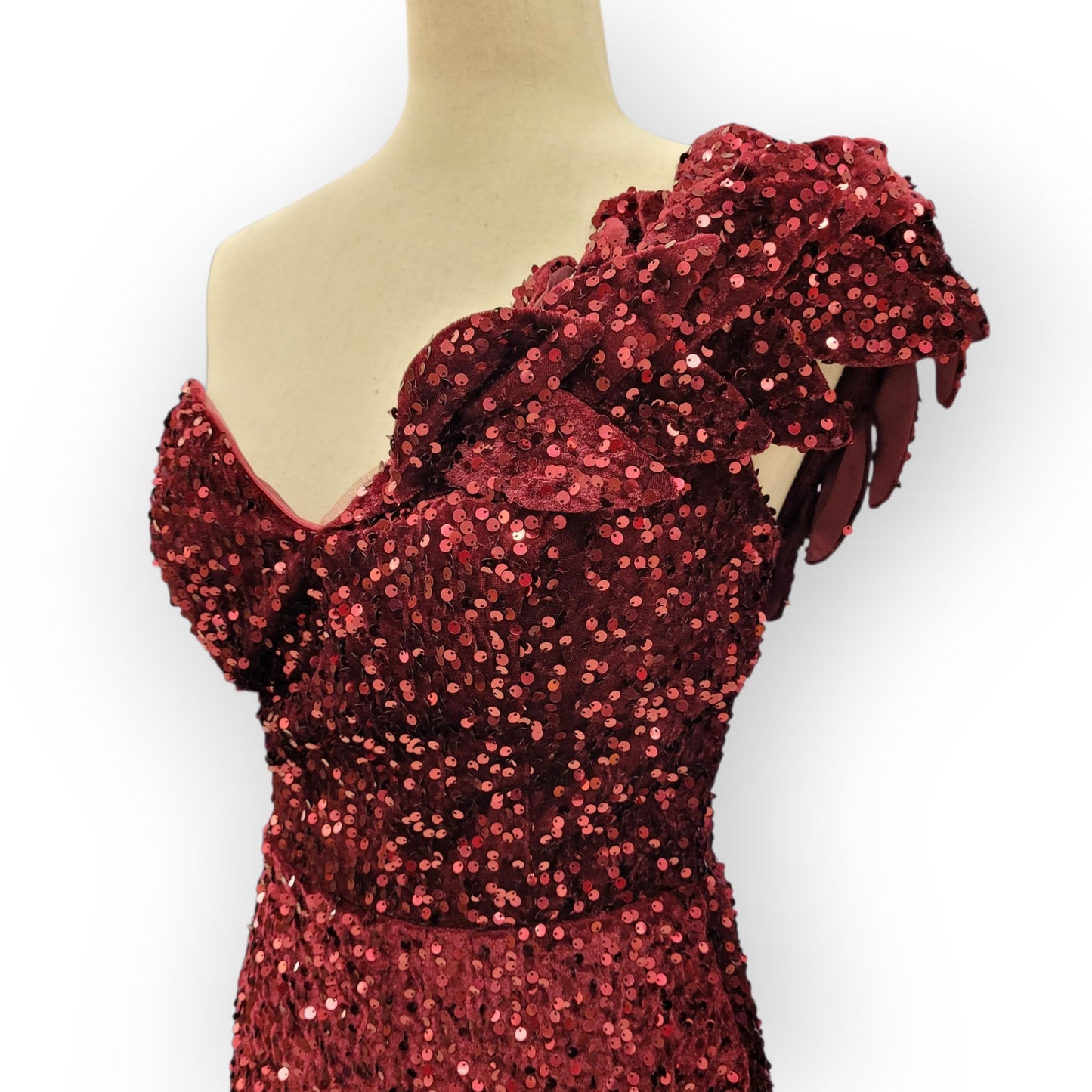 Elegant and Fun Sequin Evening Gown with Decorative Shoulder Strap