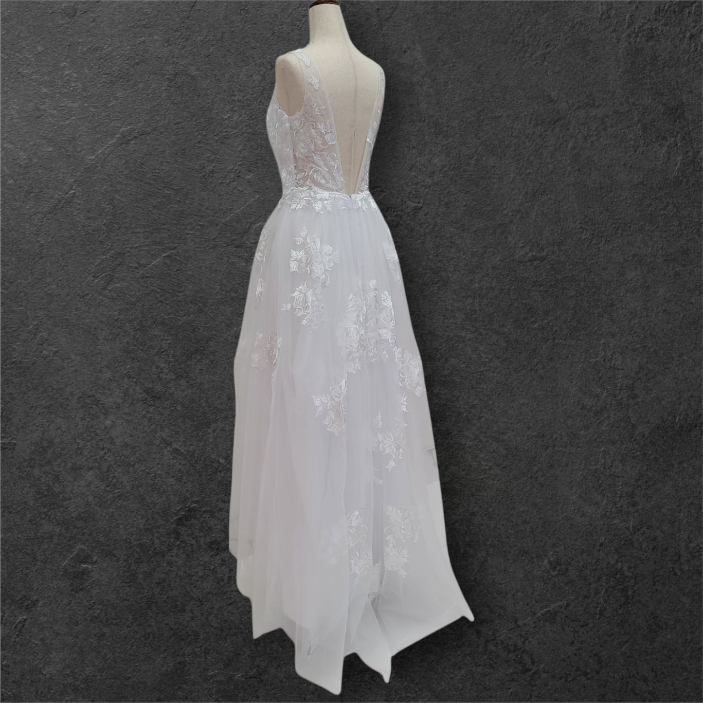 Classic A-Line Wedding Dress with Embroidered Appliques on Tulle