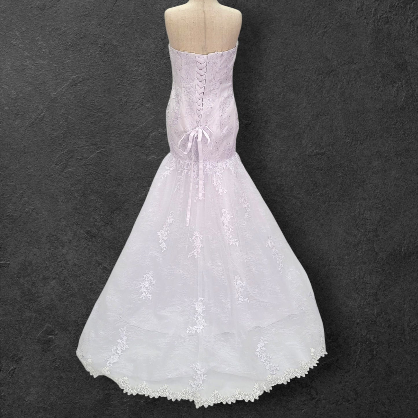 Strapless Trumpet Style Wedding Dress with Full Corset and Sweetheart Neckline