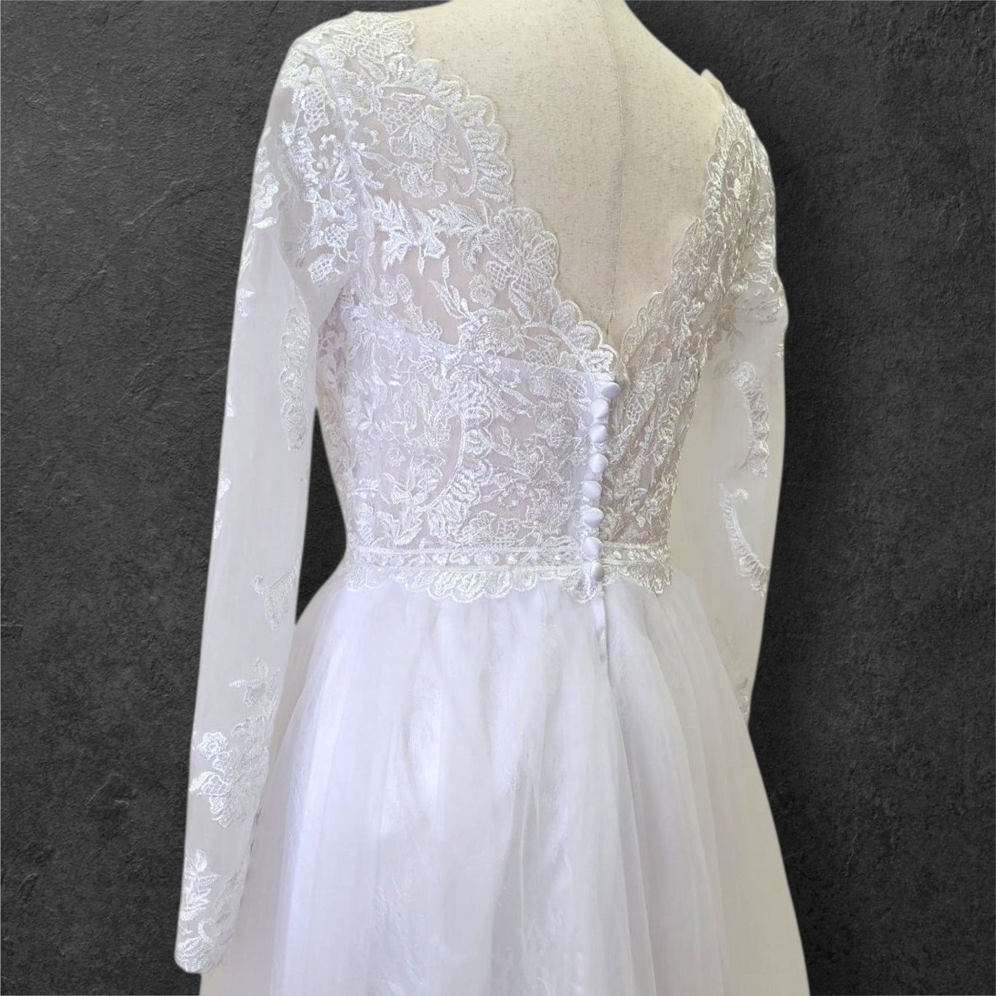 Long Sleeve A Line Tulle Wedding Dress with Fitted Lace Sleeves and Bodice