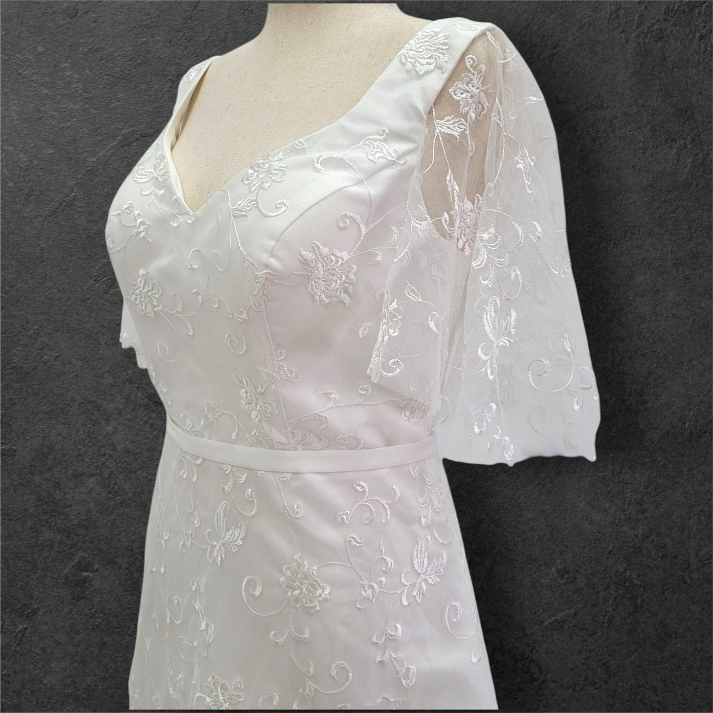 A Line Wedding Dress with Trumpet Sleeves and V Back