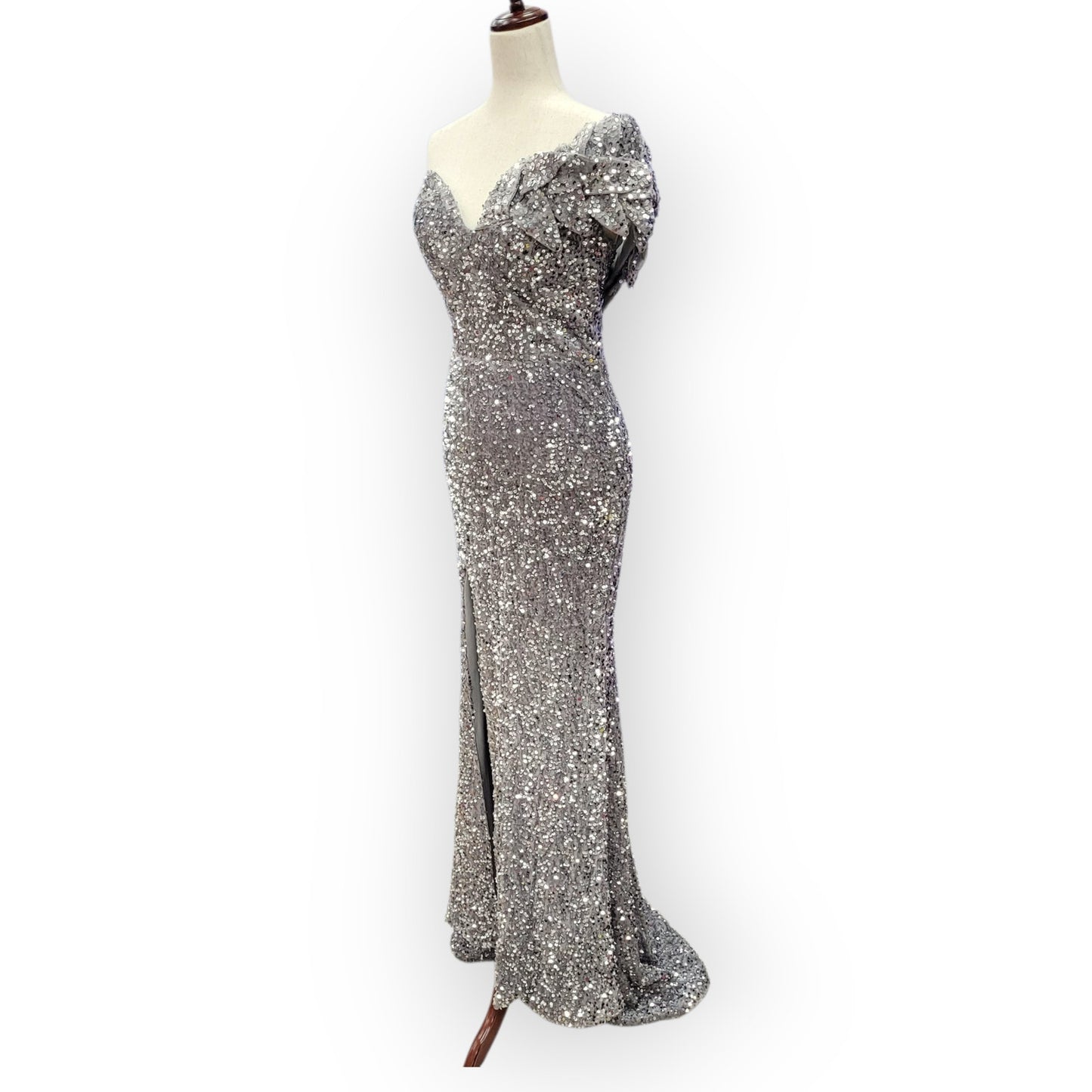 Elegant and Fun Sequin Evening Gown with Decorative Shoulder Strap