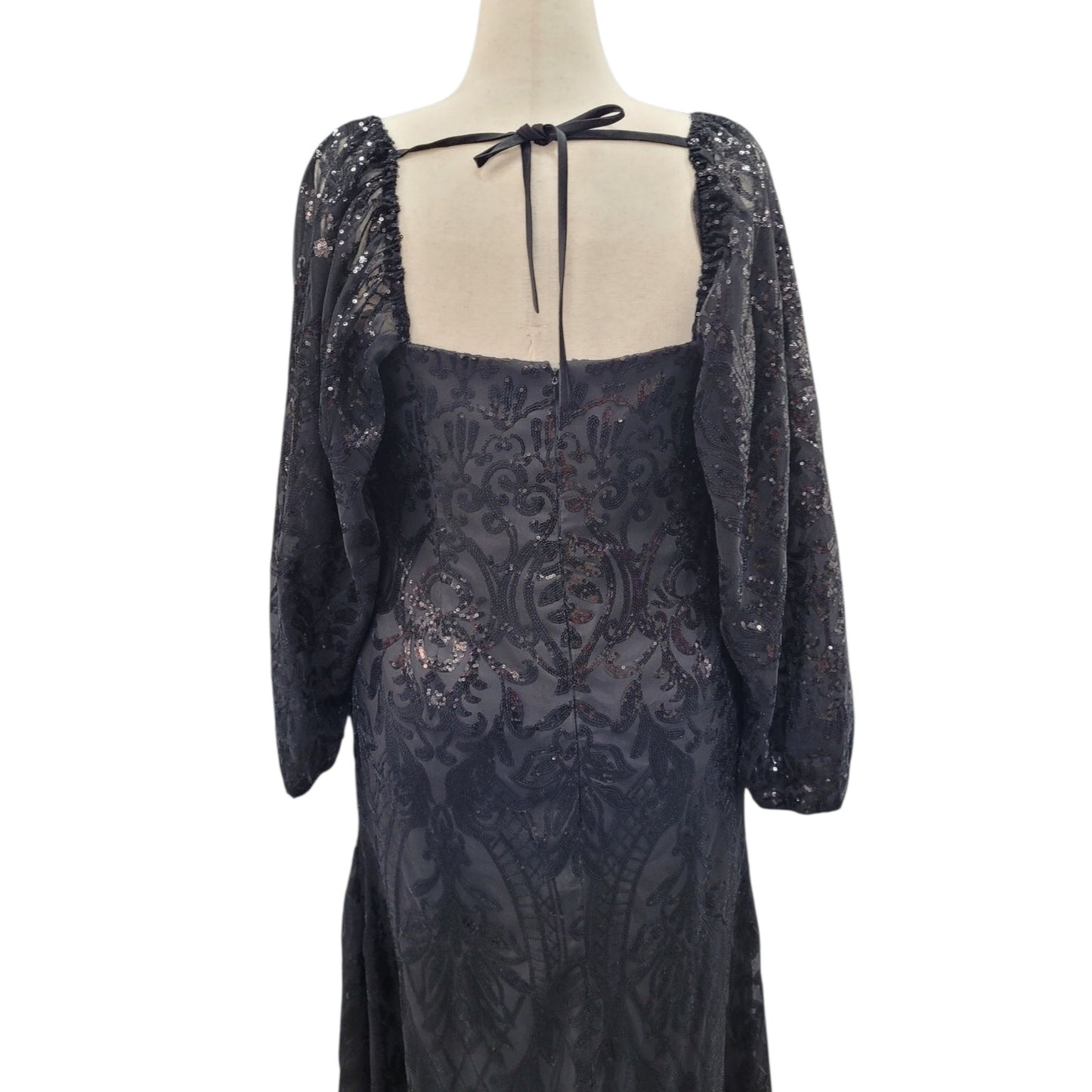 Long Sleeved Patterned Sequin Gown in Black