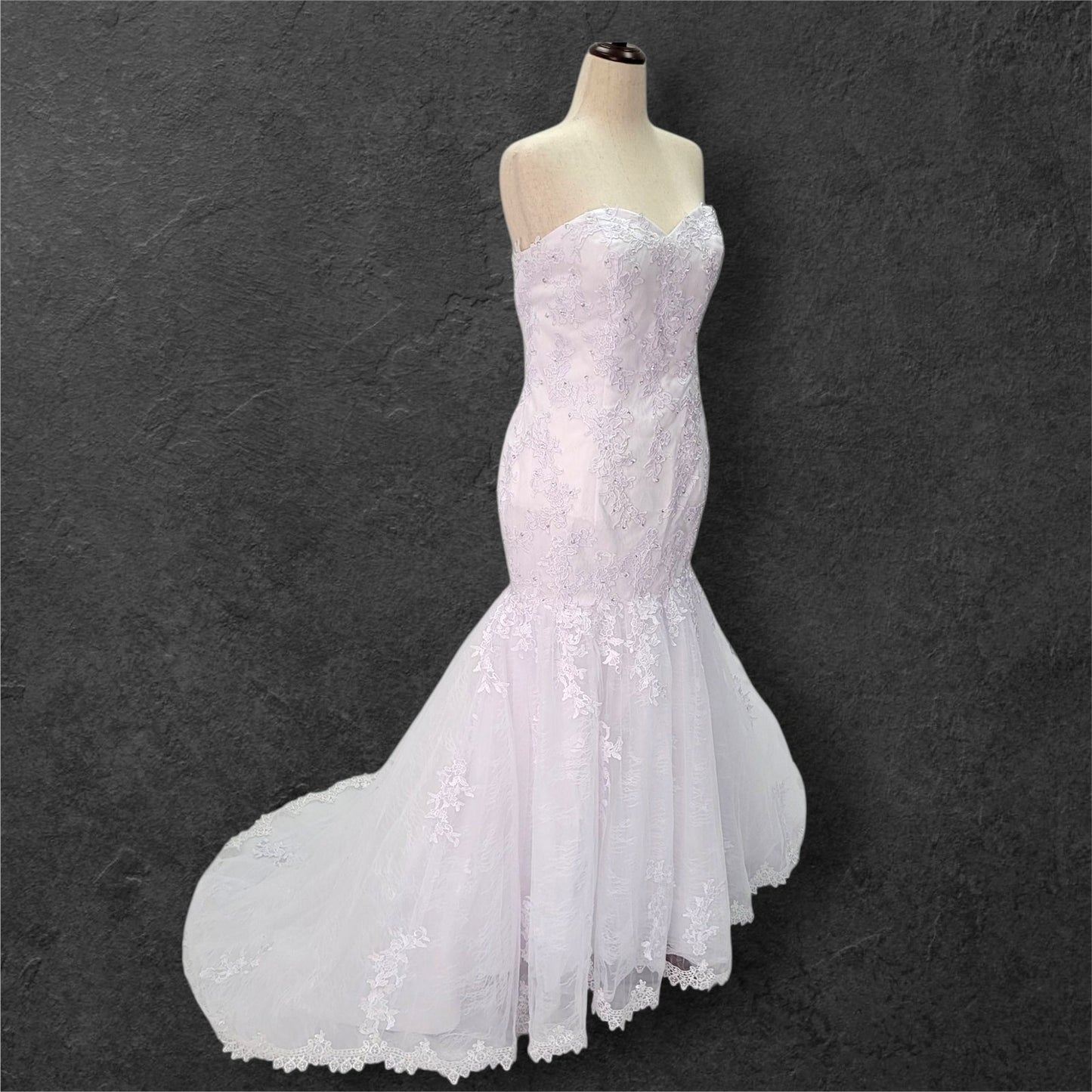 Strapless Trumpet Style Wedding Dress with Full Corset and Sweetheart Neckline