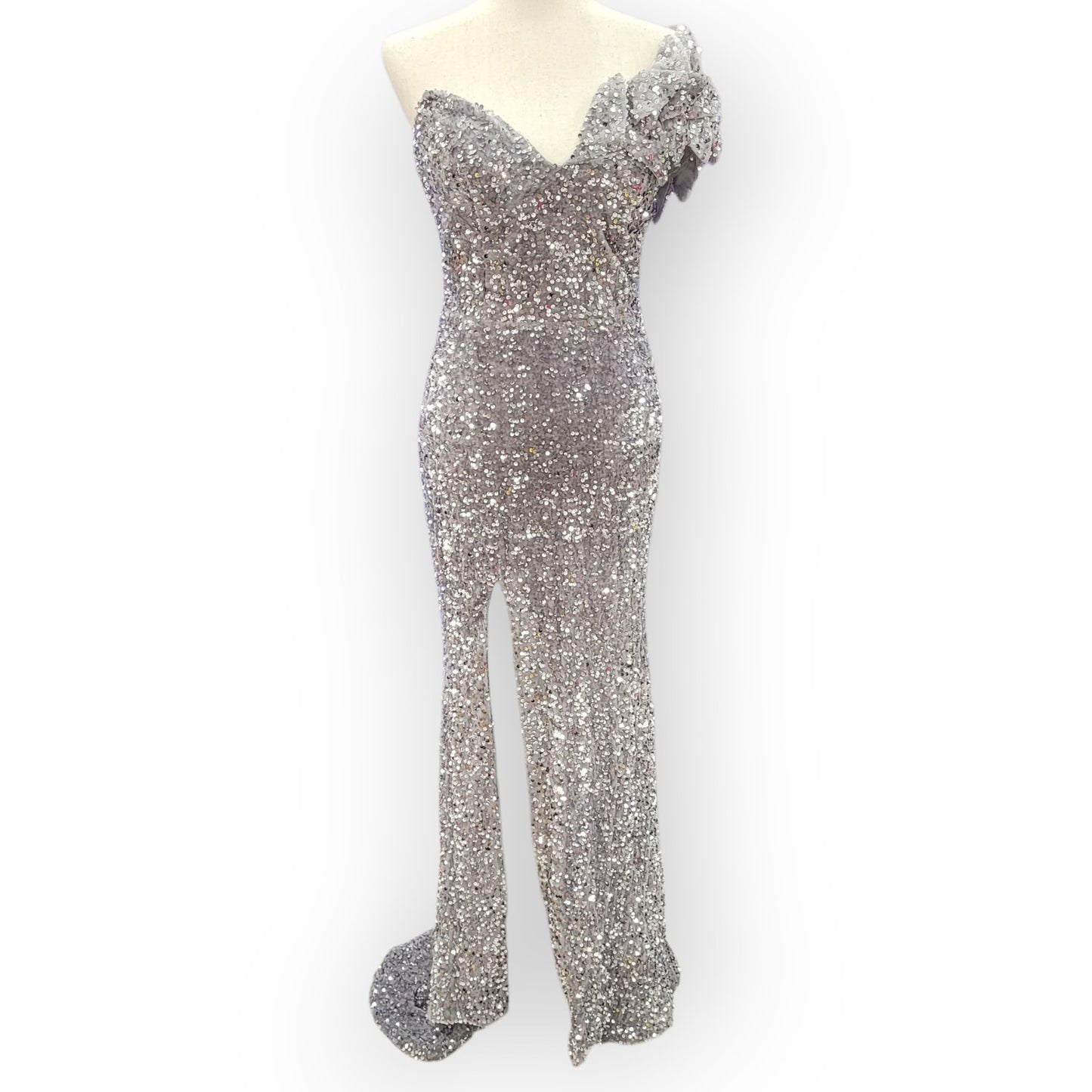Elegant and Fun Sequin Evening Gown with Decorative Shoulder Strap