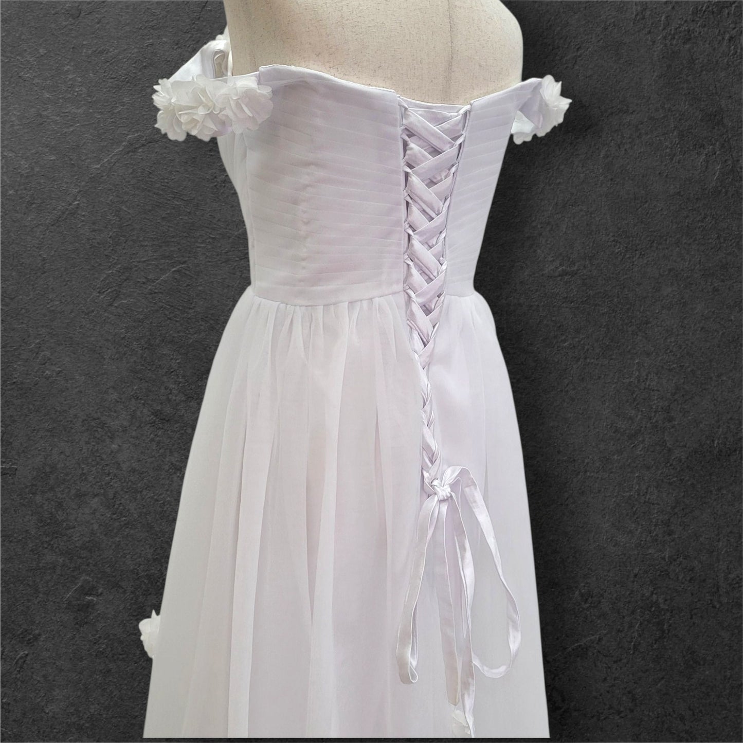 Tulle Wedding Dress with Floral Neckline and Sleeves with Corset back
