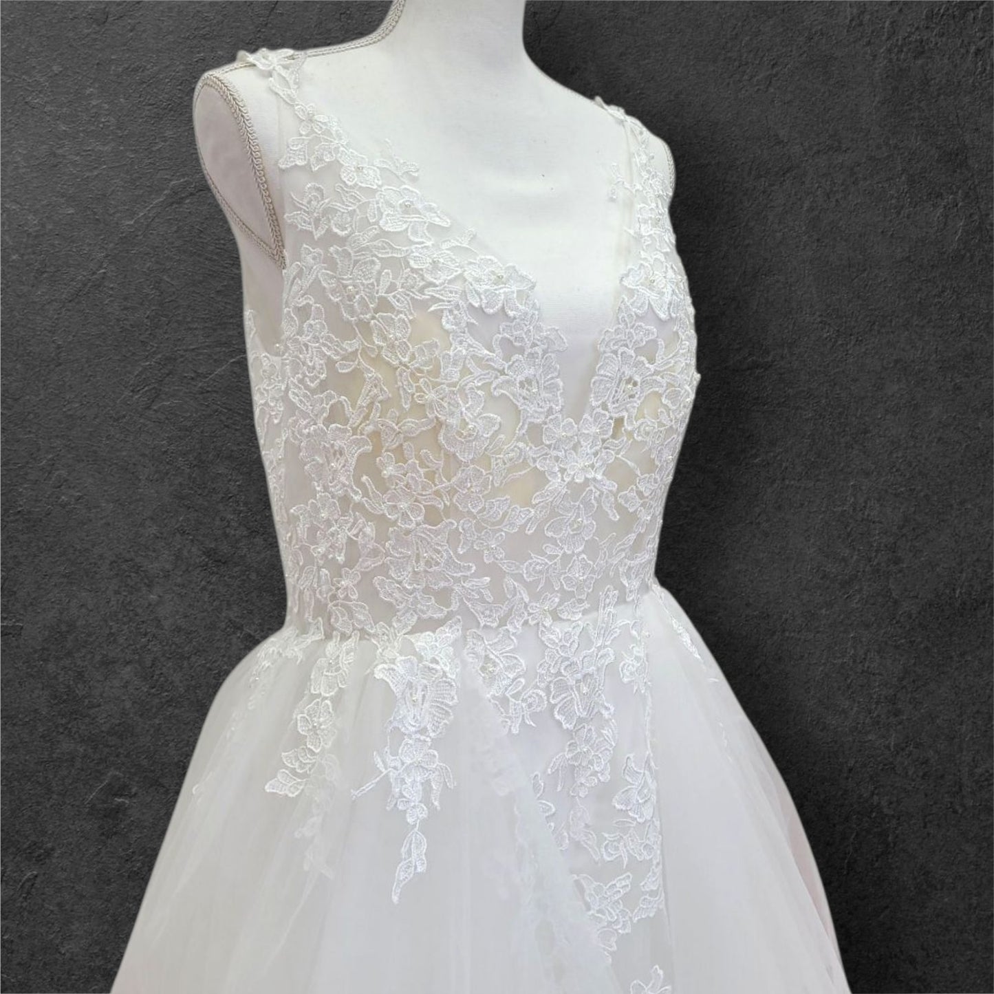 Tiered Skirt Ballgown Wedding Dress