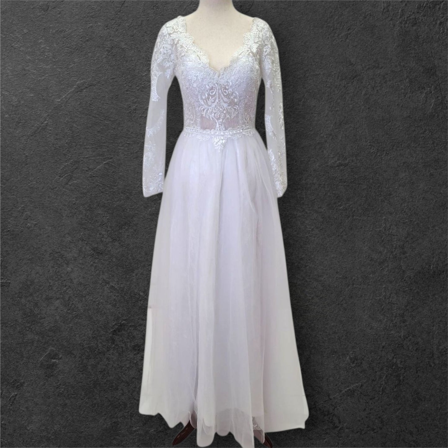 Long Sleeve A Line Tulle Wedding Dress with Fitted Lace Sleeves and Bodice