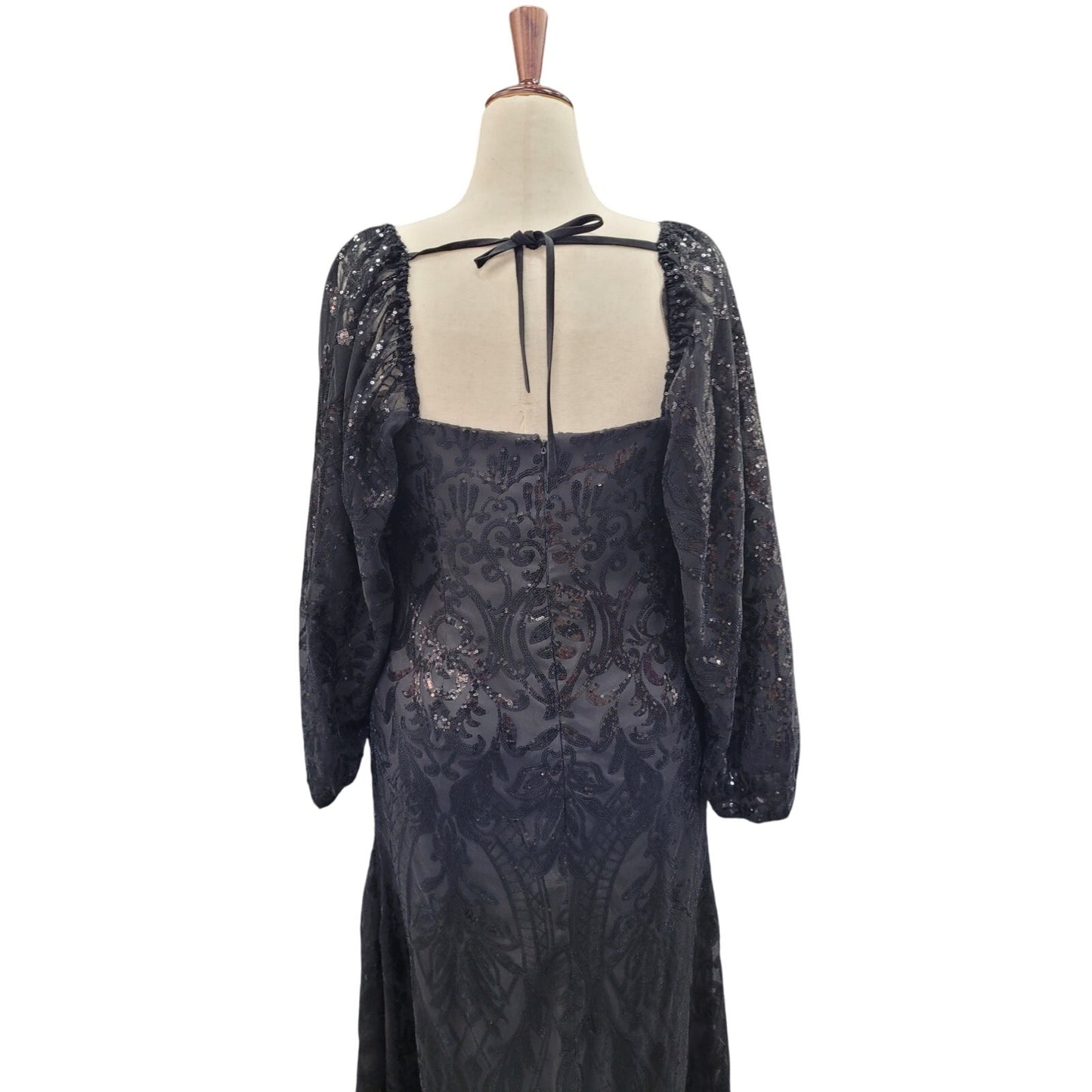 Long Sleeved Patterned Sequin Gown in Black