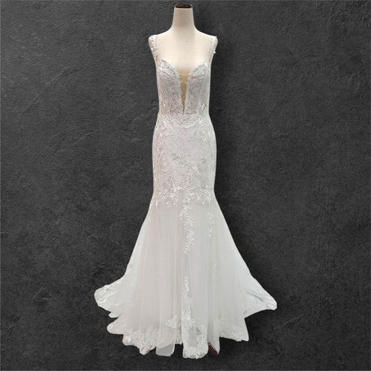 Trumpet Style Wedding Dress with Floral Appliques and Corset Back