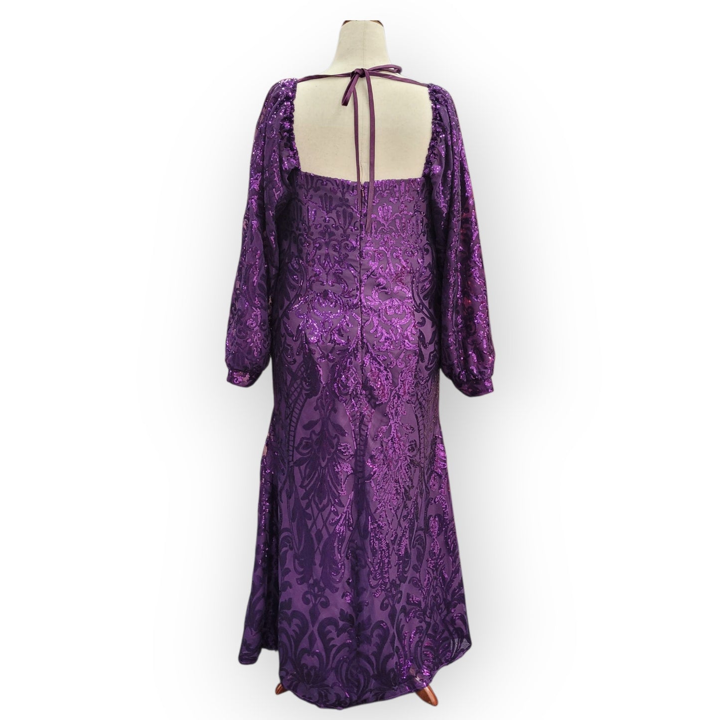 Long Sleeved Fitted Purple Sequin Dress