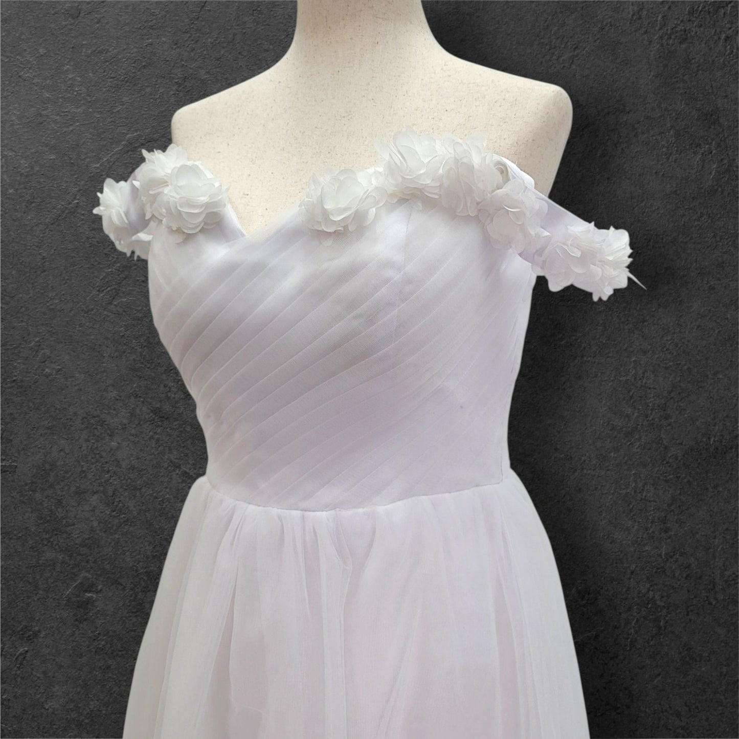 Tulle Wedding Dress with Floral Neckline and Sleeves with Corset back