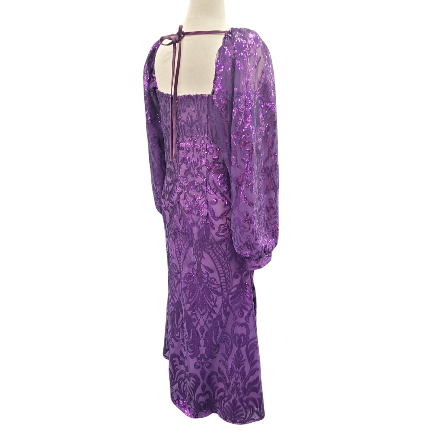 Long Sleeved Patterned Sequin Gown in Purple
