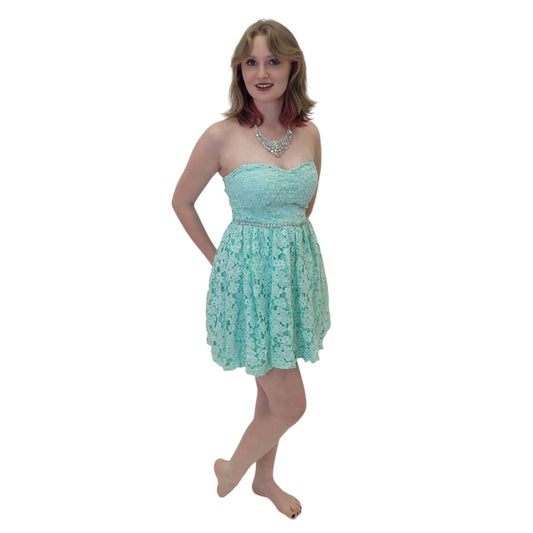 Strapless Turquoise Lace Cocktail Short Dress