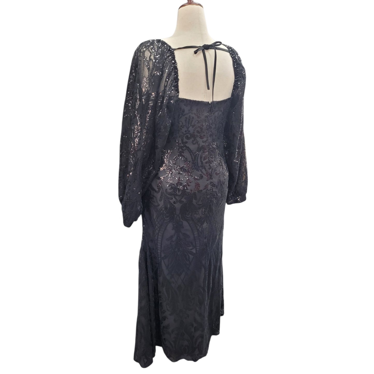 Long Sleeved Patterned Sequin Gown in Black