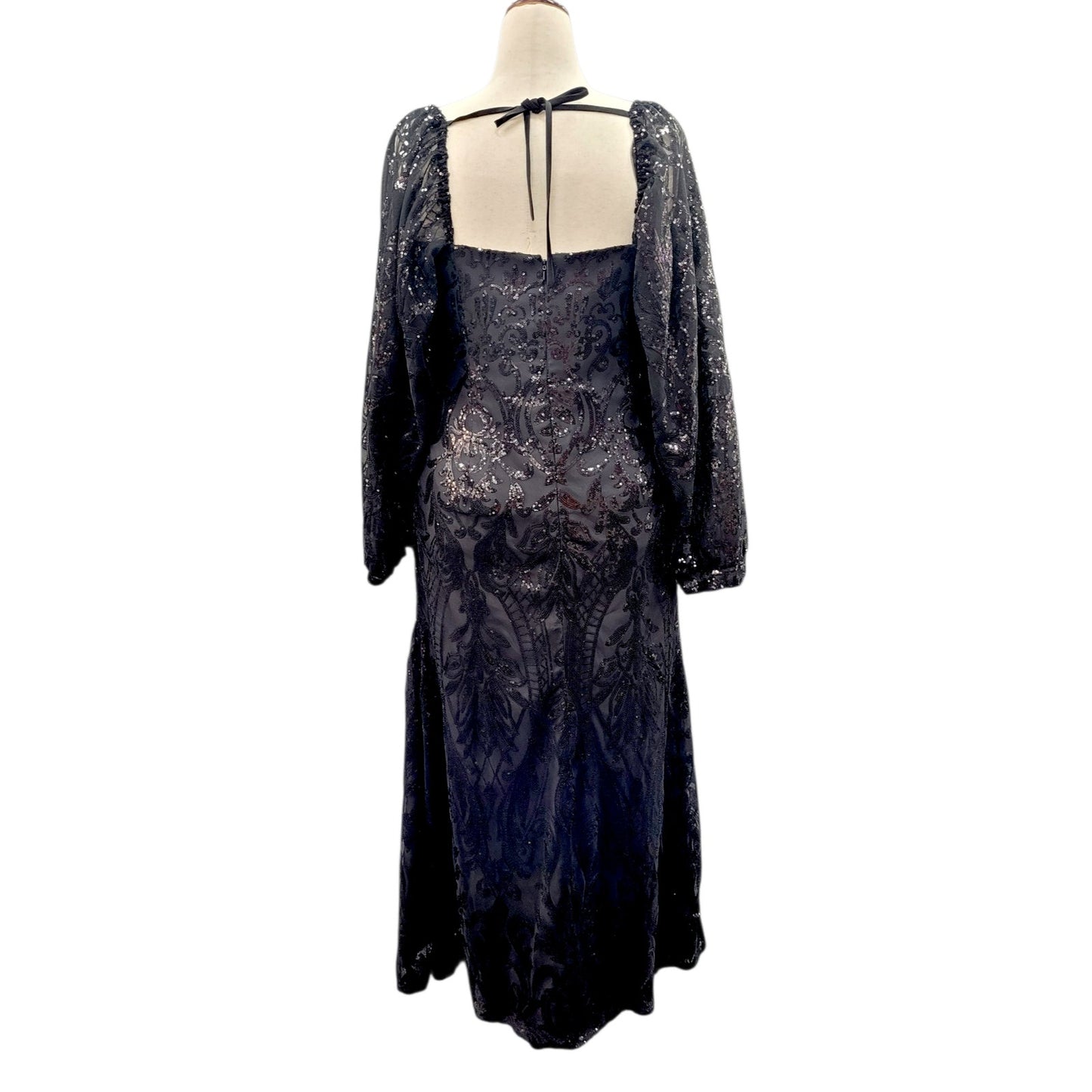 Long Sleeved Patterned Sequin Gown in Black