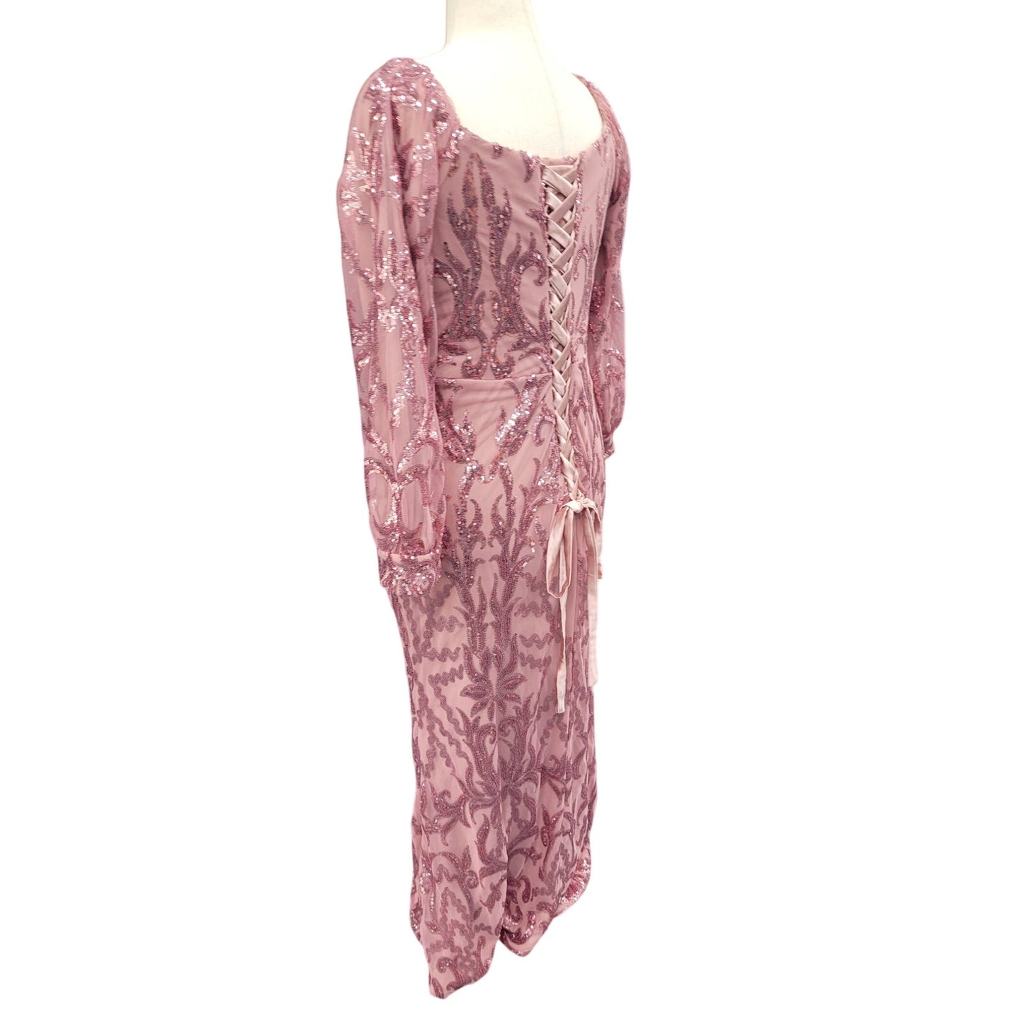 Long Sleeved Patterned Sequin Gown Size 18